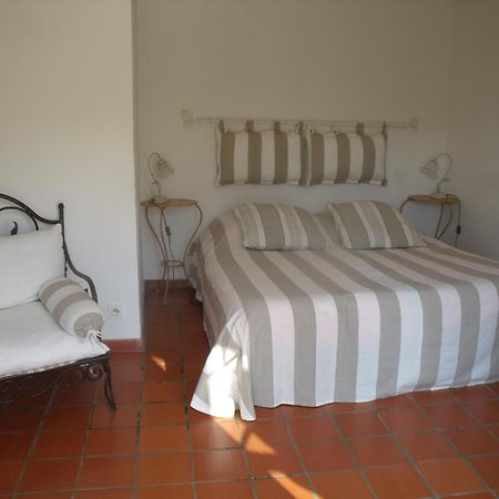 Domaine De La Provenc'Ane Villa Salernes Bagian luar foto