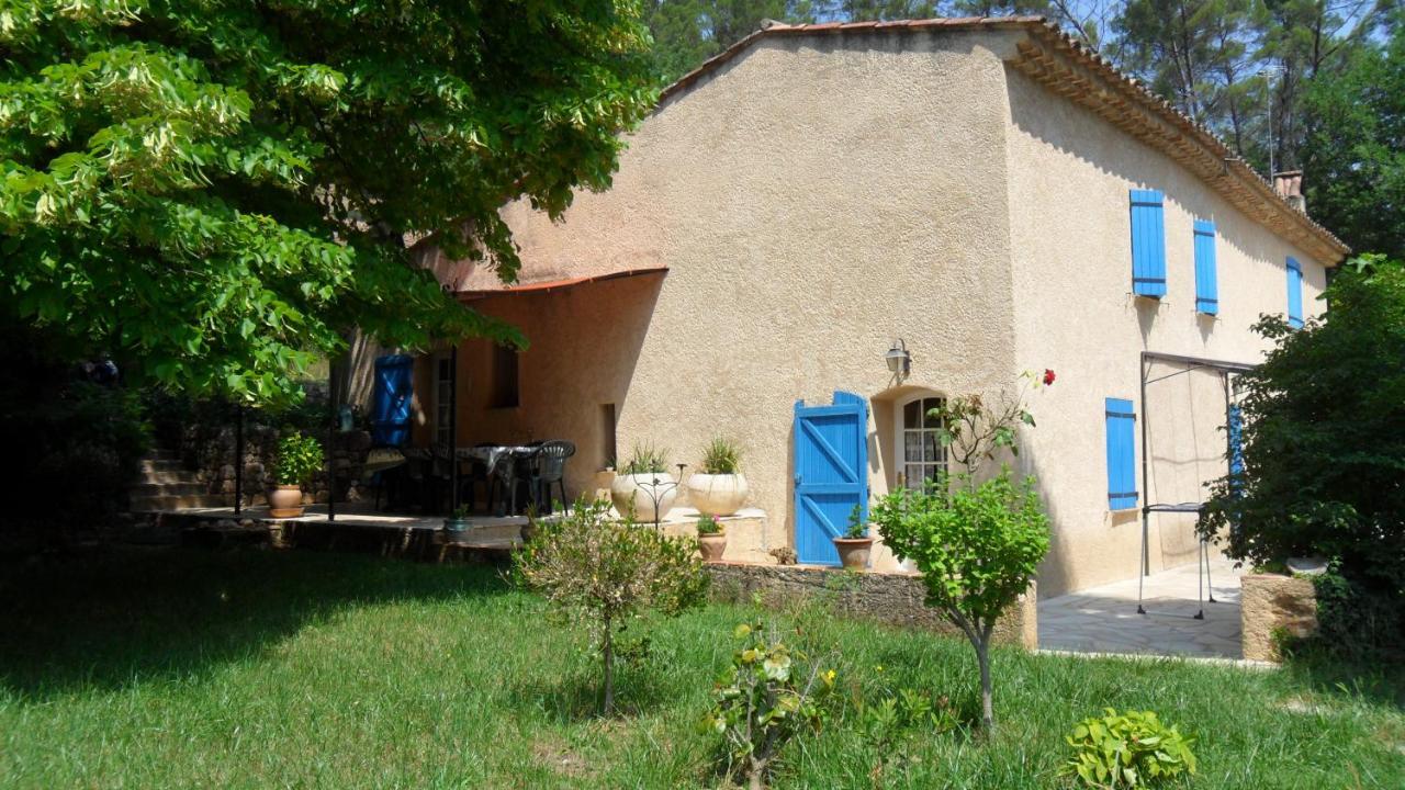 Domaine De La Provenc'Ane Villa Salernes Bagian luar foto