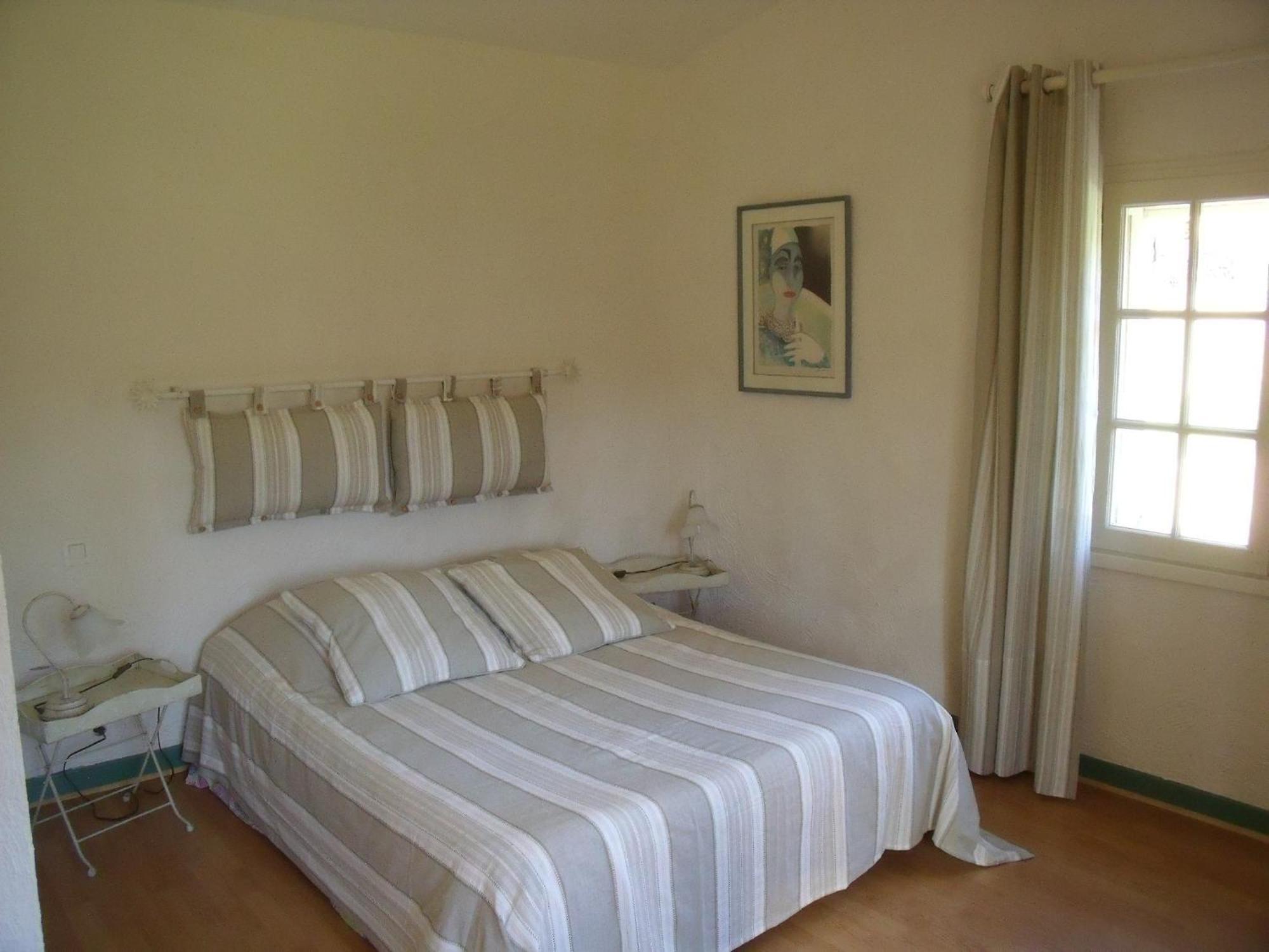 Domaine De La Provenc'Ane Villa Salernes Ruang foto